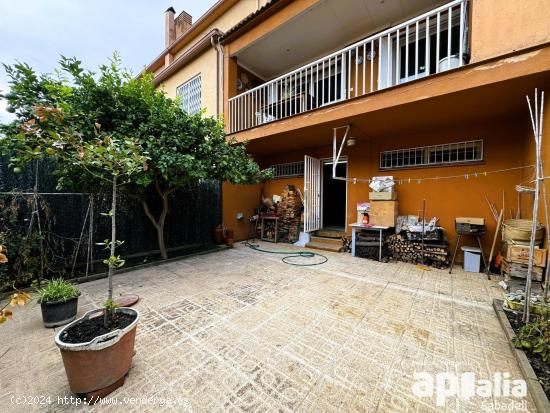  ¡¡¡ CASA UNIFAMILAR JUNTO A CAN LLONG !!! 4 HABITACIONES, 2 TERRAZAS + PATIO DE 36M2, GARAJE !!!  