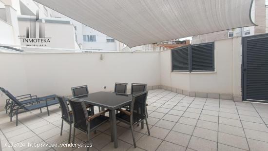 REF: C021 GRUPO INMOTEKA INMOBILIARIA VENDE DUPLEX DE LUJO EN ZONA CARREFOUR/SANTA TERESA - ALBACETE