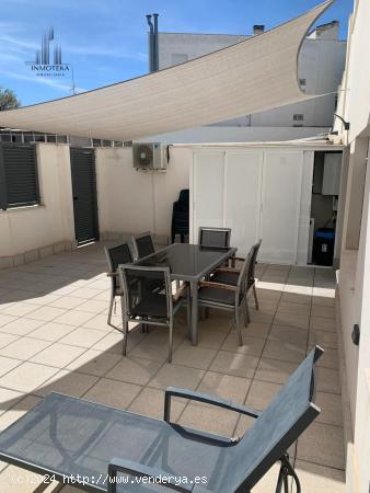 REF: C021 GRUPO INMOTEKA INMOBILIARIA VENDE DUPLEX DE LUJO EN ZONA CARREFOUR/SANTA TERESA - ALBACETE