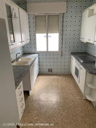 REF: C022 GRUPO INMOTEKA INMOBILIARIA VENDE PISO ZONA CENTRO/LA PAJARITA - ALBACETE