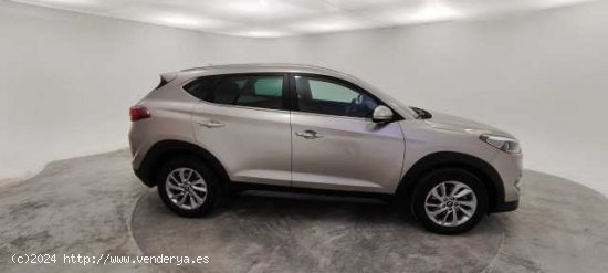 Hyundai Tucson Diesel ( Tucson 1.7CRDI BD Tecno 4x2 )  - Sabadell