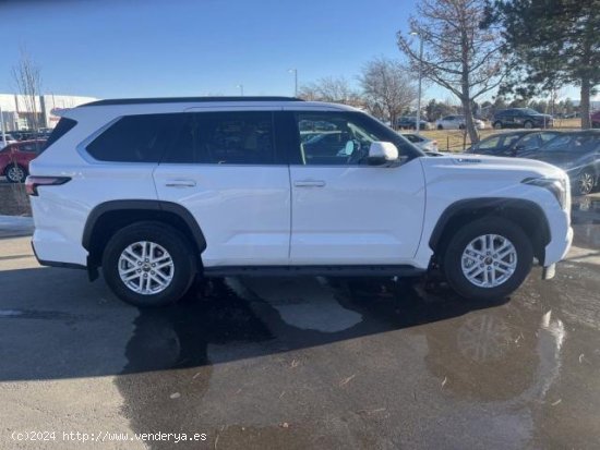 TOYOTA Sequoia en venta en BanastÃ¡s (Huesca) - BanastÃ¡s