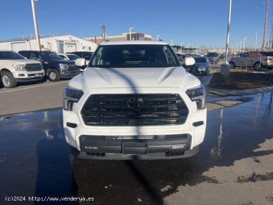 TOYOTA Sequoia en venta en BanastÃ¡s (Huesca) - BanastÃ¡s