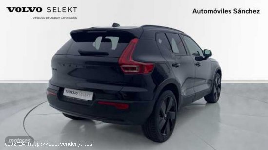 Volvo V 40 XC40 Black Edition Plus, B3 Mild hybrid, Gasolina de 2024 con 1 Km por 47.900 EUR. en Zar