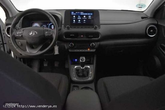 Hyundai Kona 1.0 TGDI Maxx 4x2 de 2023 con 18.354 Km por 19.500 EUR. en Palencia