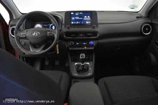 Hyundai Kona 1.0 TGDI Maxx 4x2 de 2023 con 13.857 Km por 20.700 EUR. en Baleares