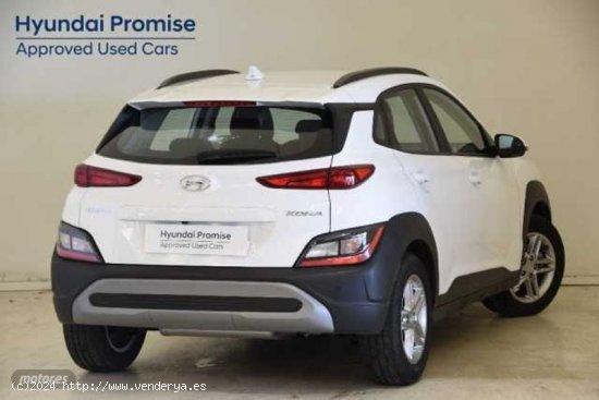 Hyundai Kona 1.0 TGDI Maxx 4x2 de 2023 con 17.662 Km por 20.900 EUR. en Madrid