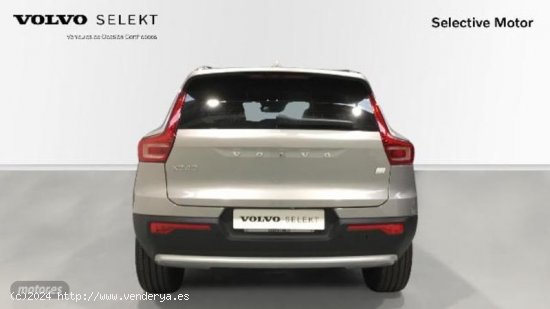 Volvo XC40 1.5 T4 RECHARGE CORE DCT 211 5P de 2023 con 16.560 Km por 39.900 EUR. en Cantabria