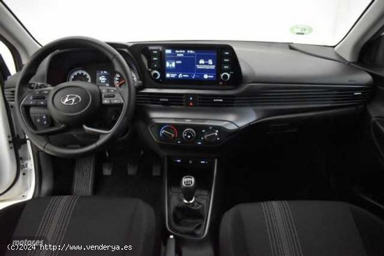 Hyundai Bayon 1.2 MPI Klass de 2023 con 22.608 Km por 16.000 EUR. en Madrid