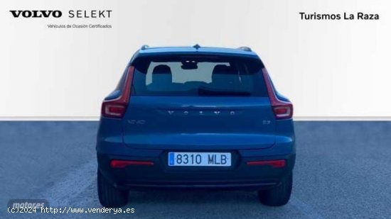 Volvo XC40 todoterreno 2.0 B3 PLUS DARK AUTO 163 5P de 2023 con 21.312 Km por 36.900 EUR. en Sevilla