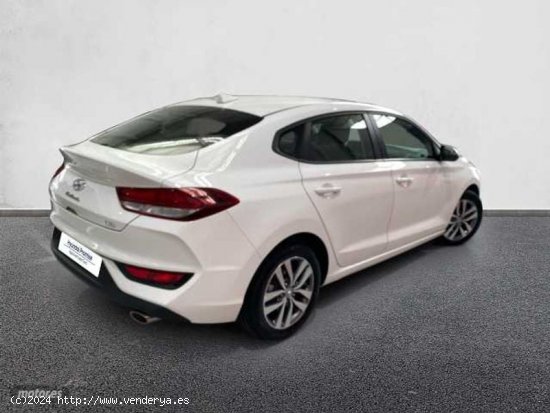 Hyundai i30 1.0 TGDI Klass 120 de 2020 con 53.225 Km por 15.900 EUR. en Huelva