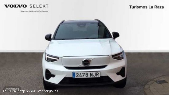 Volvo XC40 TODOTERRENO BEV 70KWH RECHARGE PLUS 231CV 5P de 2023 con 22.466 Km por 37.900 EUR. en Sev