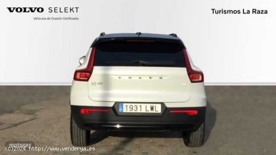 Volvo XC40 TODOTERRENO 1.5 T5 RECHARGE R-DESIGN DCT 262CV 5P de 2022 con 20.450 Km por 39.500 EUR. e