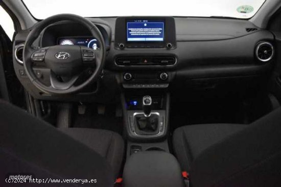 Hyundai Kona 1.0 TGDI Maxx 4x2 de 2023 con 19.238 Km por 18.990 EUR. en Girona