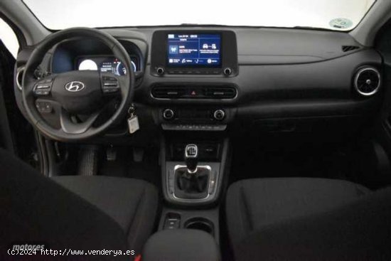 Hyundai Kona 1.0 TGDI Maxx 4x2 de 2023 con 19.203 Km por 18.990 EUR. en Girona