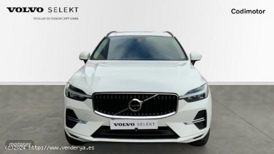 Volvo XC 60 XC60 CORE B4 DIESEL de 2023 con 19.379 Km por 45.490 EUR. en Sevilla