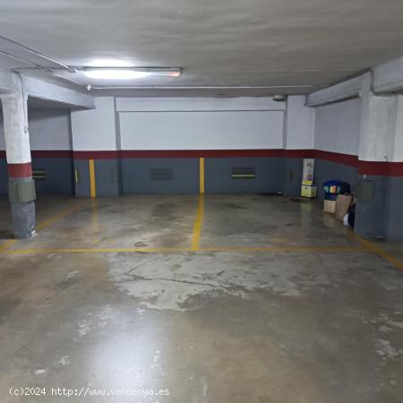 EN VENTA DOS PLAZAS DE GARAJE JUNTO AL MERCADO CENTRAL - ALICANTE