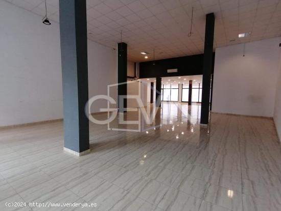 Local comercial en alquiler en Santa Perpetua de Mogoda - BARCELONA