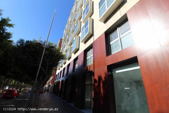  Gran plaza de garaje en AV. Federico García Lorca 77. - ALMERIA 