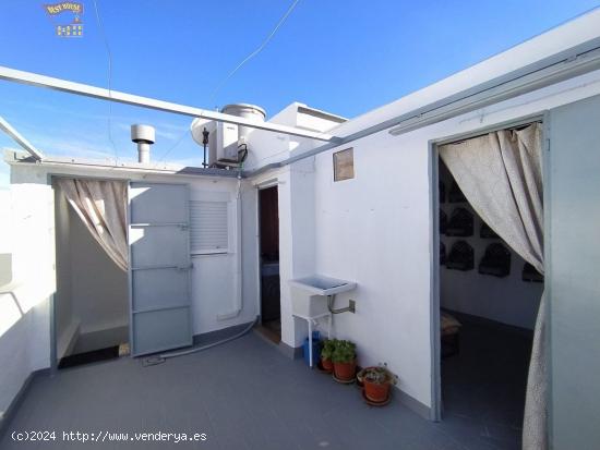 VENTA DE CASA ZONA LAS CANTERAS - CADIZ