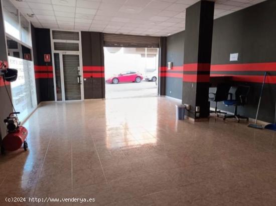 LOCAL COMERCIAL EN VENTA AL LADO PLAZA ESTATUT - RAMBLA - BARCELONA