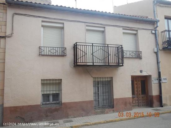 VENTA.-.CASA DE PUEBLO.-.CANTIMPALOS.-.SEGOVIA - SEGOVIA