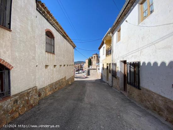 VENTA DE CASA EN LORANCA DE TAJUÑA - GUADALAJARA