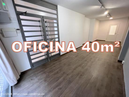  Oficina reformada de 40m² - BARCELONA 