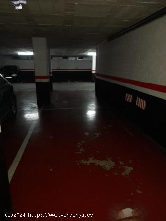 PLAZA DE PARKING PARA COCHE EN COSTA I LLOBERA - COLL FAVA - BARCELONA