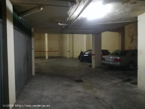 Plaza Garaje coche en venta en paseo victoria eugenia, s/n, Algeciras, Cádiz - CADIZ