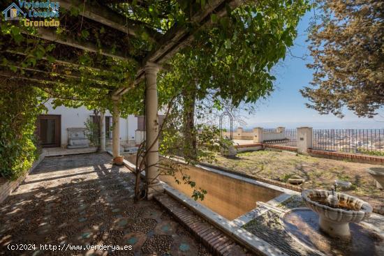  SE VENDE MAGNÍFICO CARMEN REFORMADO CON VISTAS DESPEJADAS - GRANADA 