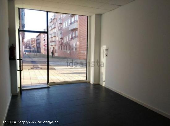  LOCAL COMERCIAL ZONA PROSPERIDAD - SALAMANCA 