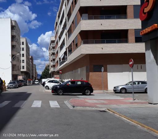  DOS GARAJES EN OLIVA, EN ZONA DE DIFICIL APARCAMIENTO - VALENCIA 