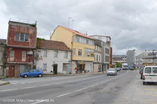 CASA EN PLENO CENTRO DE CAMBRE PARA REFORMAR - A CORUÑA