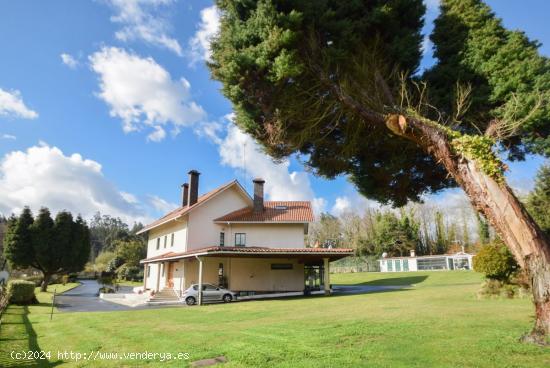 MAGNIFICA VIVIENDA UNIFAMILIAR CON PARCELA DE 5600M - A CORUÑA