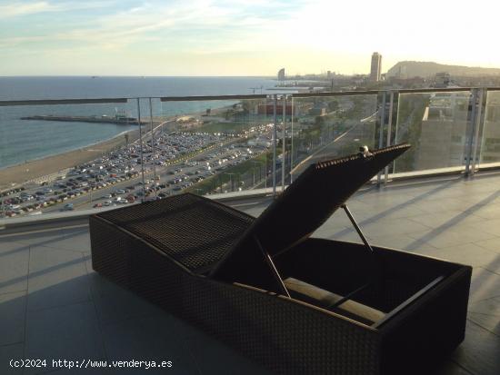 Piso de Lujo con vista Magnificas al Mar y a Barcelona - BARCELONA