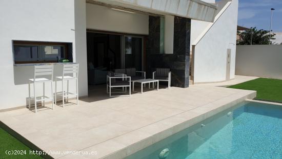 VILLAS MODERNAS EN SAN PEDRO DEL PINATAR!!! - MURCIA