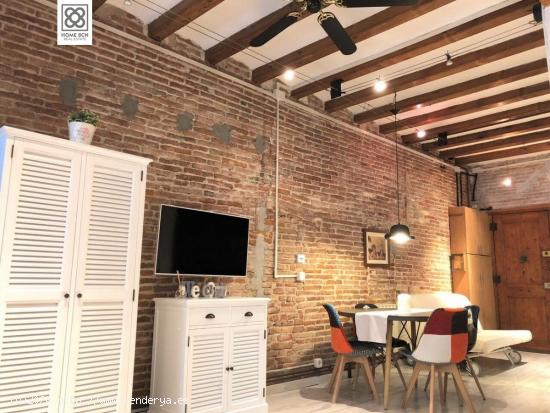 LOFT CON LICENCIA TURÍSTICA - BARCELONA