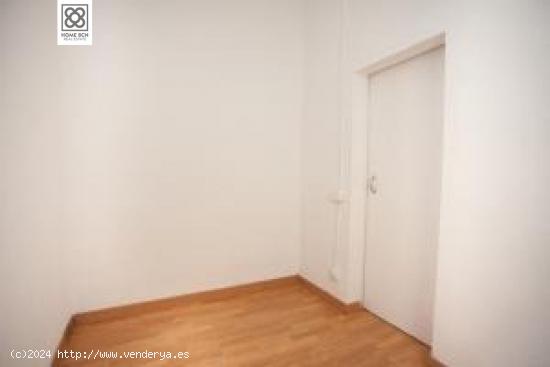 PISO EN VENTA C/ VISTALEGRE - BARCELONA