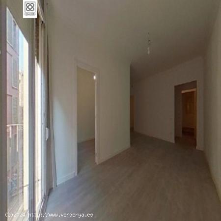  PISO EN VENTA EN C/ CARME - BARCELONA 