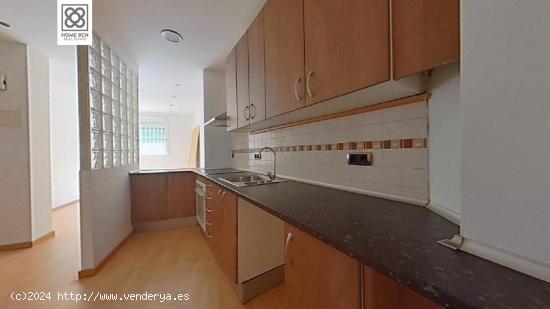  PISO EN VENTA C/FONT FLORIDA - BARCELONA 