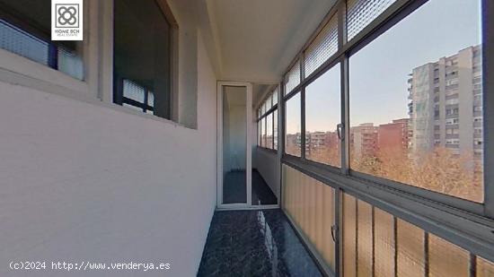 Piso en venta C/ Camp Arriassa - BARCELONA