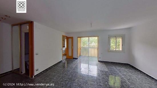  VENTA EN TRINITAT NOVA - BARCELONA 