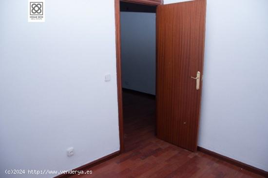 PISO EN VENTA C/ ROGENT - BARCELONA