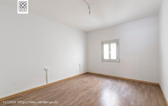 PISO EN VENTA EN LA TEIXONERA - BARCELONA