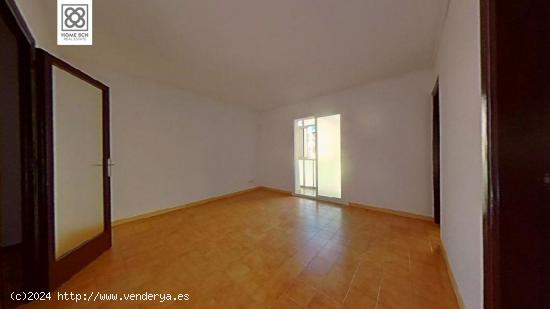 VENTA EN SANTA COLOMA - BARCELONA