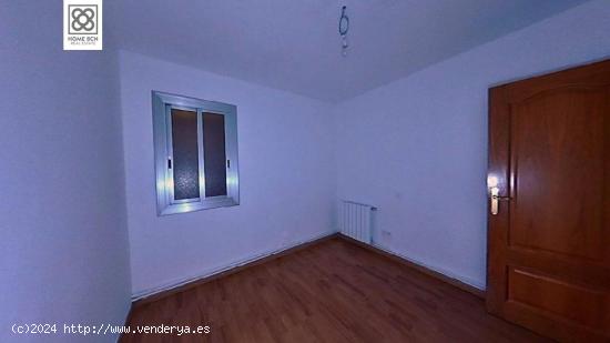 VENTA EN TRINITAT VELLA - BARCELONA