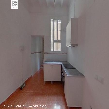 PISO EN VENTA EN C/ AURORA - BARCELONA