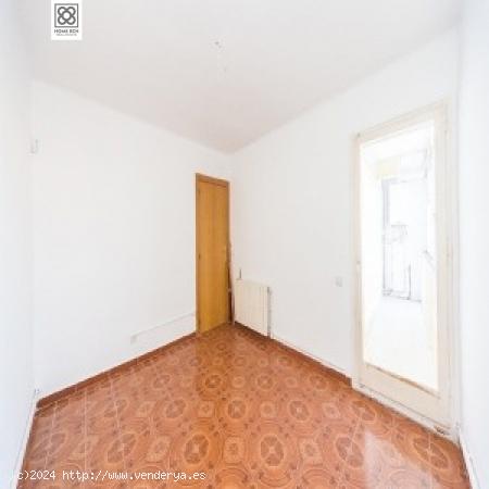 PISO EN VENTA EN C/ DALT DE BANUS - BARCELONA