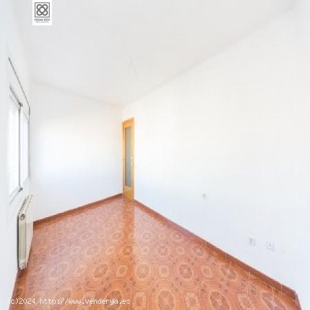 PISO EN VENTA EN C/ DALT DE BANUS - BARCELONA